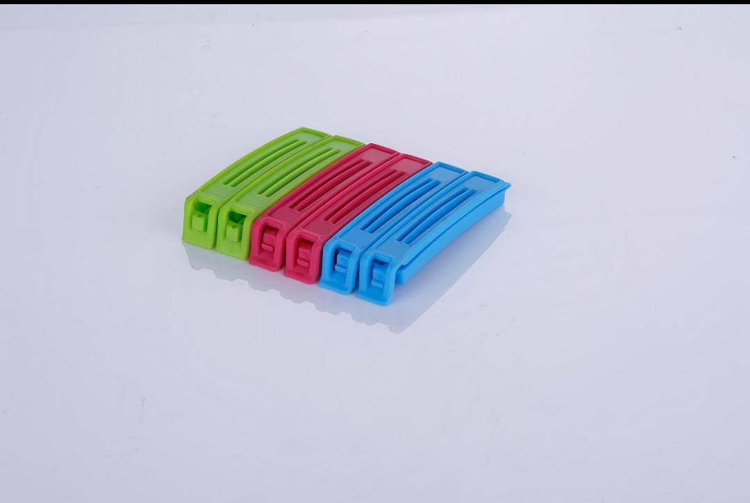 Food Snack Bag Pouch Clip Sealer Multi color ( PACK OF 18 )
