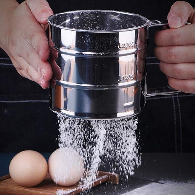Easy Grip Manual Flour Shifter