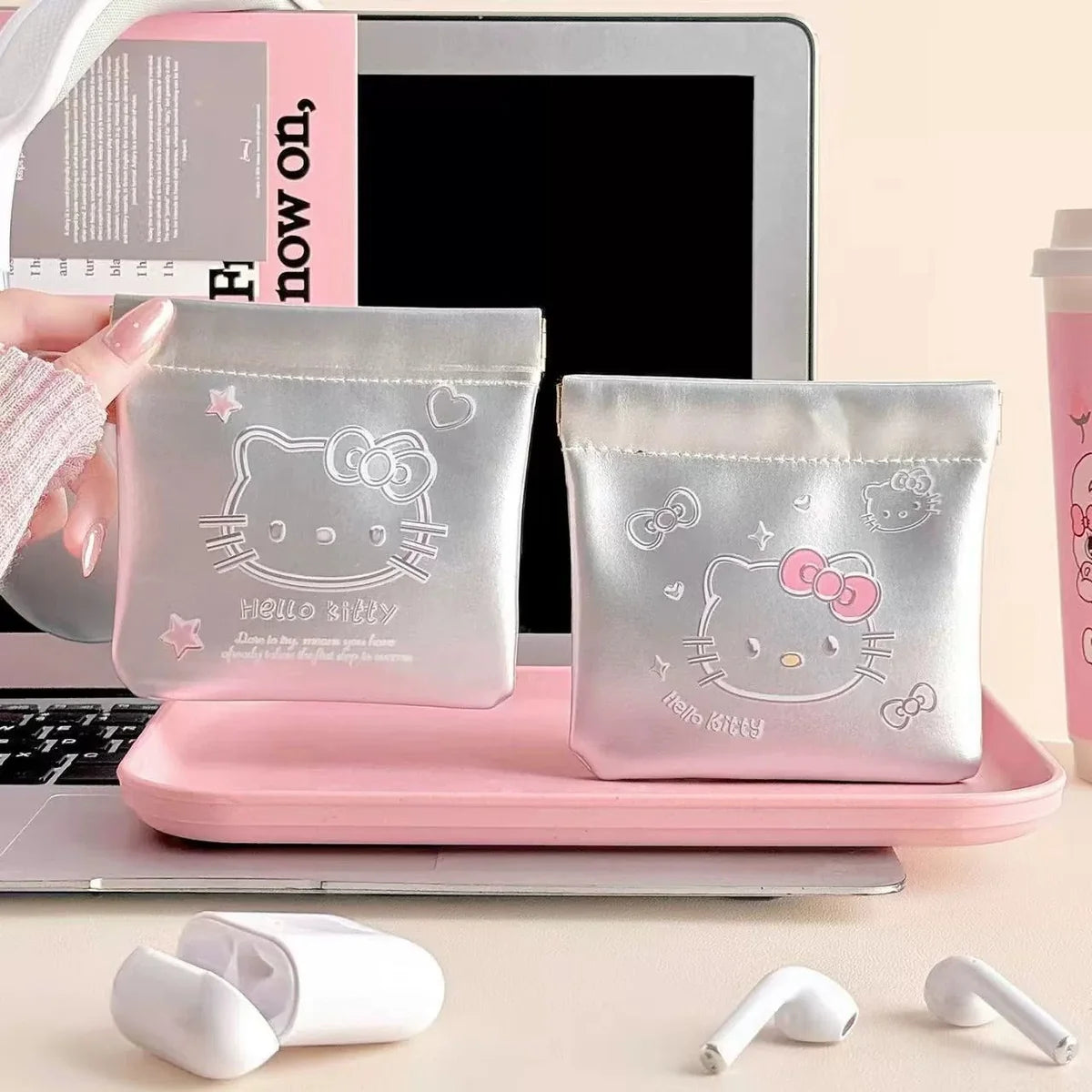Hello Kitty Automatic Closing Storage Pouch